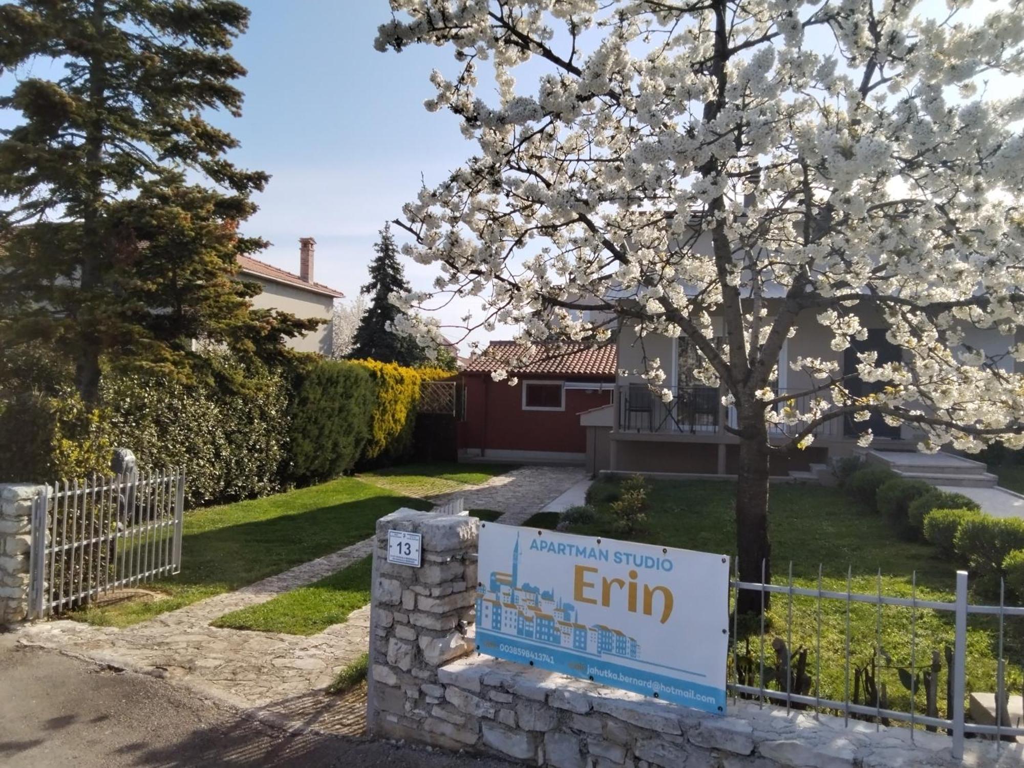 Apartman Studio Erin Rovinj Exterior foto